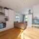 Modern large 2 bed near station, London - Photo 7