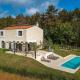 Villa-Veritas, Višnjan