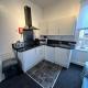 Winter Gardens Flat 3 - Family Apartment Blackpool - Photo 6