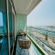Oceanfront Escape: Stylish 1 BR in Beachfront, Dubái - Foto 5