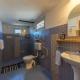 StayVista at Rooh - 2BR Sunset View Villa in Palampur, ビーア - 写真 9