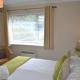 Two-Bedroom Apartment in Windsor, Windsor - Foto 5
