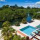 Modern Home with Private Plunge Pool in Placencia, Placencia