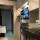 Netflix, Destina Stays at Jazz Residences Makati, MetroManila, Manila - Foto 3