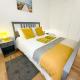 Lisbon Charming Santos Apartment w/ Patio, Lisbonne - Photo 1