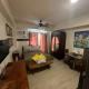 Vinatge Modern Studio Condo Unit w/ Balcony, Баколод