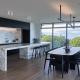 ONYX HOUSE - Wainui Beach, Гисборн (фото 4)