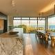 ONYX HOUSE - Wainui Beach, Гисборн (фото 2)