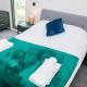 Stunning Central Birmingham 2 Bed Apartment, Birmingham (photo 3)