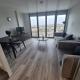Stunning Central Birmingham 2 Bed Apartment, Birmingham (photo 6)
