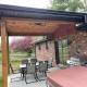 Private 4 Bedroom Home with a hot tub, Caseyville