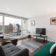 Modern & spacious 3 bed with free parking & lift in Shoreditch, next to station, Londýn - Fotografie 3