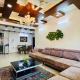 BluO 3BHK Green Park, Private Garden Lift - Balcony