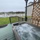 Bridge Tender Shack with hot tub on deck, La Conner (Foto 6)