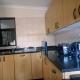 7 on school - Cozy guesthouse 15 min drive from airport and close to major highways Germiston - Photo 8