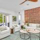 Tamiami Vice - Luxury Siesta Key Home with Heated Pool & Prime Location – Book Your Escape Today!, Sarasota (fotografie 10)