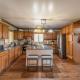 Maplewood Farmhouse + Hot tub, Howland Corners (fotografie 5)