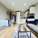 Lovely 4 bed (sleeps 8) apartment close to city, Manchester - Photo 2