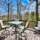 Bright and Elegant Home in High Point with Deck!, High Point (fotografie 2)