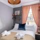 Beautiful apartment in Bath, Bath - Photo 2