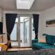 Light and airy with parking nearby, Bath - Photo 1