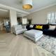 3 bed Garden Apt, Clifftop, sleeps 8 with parking and Lazy Spa Southbourne - Fotografie 2