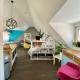 Light flow stylish attic house. m. balcony, ラシュタット - 写真 1