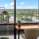 Comfy place with fabulous view Penthouse level, Adelaide - Fotografie 1