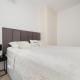 Elegant Mokotów Studio with Balcony and Parking by Noclegi Renters, Varšava - Fotografie 6