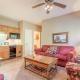 Branson Condo at Stonebridge Golf Resort with Pool and Wi-Fi close to Silver Dollar City and 76 Reeds Spring - Zdjęcie 9