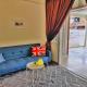 Queensbay Mall, Up to 5 Pax, 2 Bedrooms, 1 Bathroom, 1 Car Park by Star Home