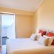 GuestReady - One happy stay in Machico Santa Cruz - Foto 3