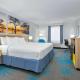 Days Inn & Suites by Wyndham Cabot, Cabot - Fotografie 1