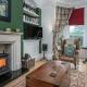 No22, Llandudno - Stylish & Cosy Period Apartment, with Hot Tub & Private Parking - Foto 6