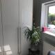 Cozy double bedroom in stunning Bungalow on River Thames - near Thorpe Park/Royal Holloway University/20mins from Heathrow, Staines upon Thames (zdjęcie 10)