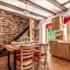 House By The Stream - Happy Rentals, Avče (fotografie 3)