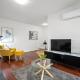 Complete Host Cromwell Rd Apartments, Melbourne - Photo 6
