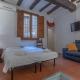 Central Apartment With Private Courtyard! Bologna - Foto 1