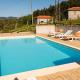 Cosy villa in Aveiro with shared pool and views - Photo 1