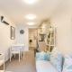 Prime location - 2BR Urban retreat I Zodiak Stays, Окленд - Фото 2