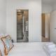 Fresh Grey Lynn 2BR unit w Patio by Zodiak Stays, Окленд - Фото 8