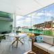 Beautiful harbour view apartment by Zodiak Stays, Окленд - Фото 9
