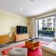 Viaduct Studio Parking Wine by Zodiak Stays, Окленд - Фото 3