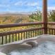 Gritz Carlton Lodge, 2 Large cabins, 2 pools, 2 theater Rooms, 2 Game Rooms, Free Tickets, Pigeon Forge - Fotografie 5