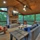 Rohring Retreat - Bask in comfort on the deck and play games in the game room, Mineral Bluff - Fotografie 2