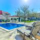 VILLA DANICA with heated pool and jacuzzi, Kaštela (Castelli) (foto 5)