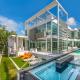 Indulge in Waterfront Elegance Your Ultra Luxury Miami Beach Estate Beckons! - Zdjęcie 2