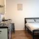 Studio in Bolton town, Short stay studio 5,, Bolton