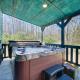 Broken Bow Cabin with Hot Tub, Fire Pit and Creek View, Broken Bow - Fotografie 1
