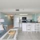 Ocean Front Suite! Sunglow Resort 101 by Brightwild, Daytona Beach Shores - Fotografie 7